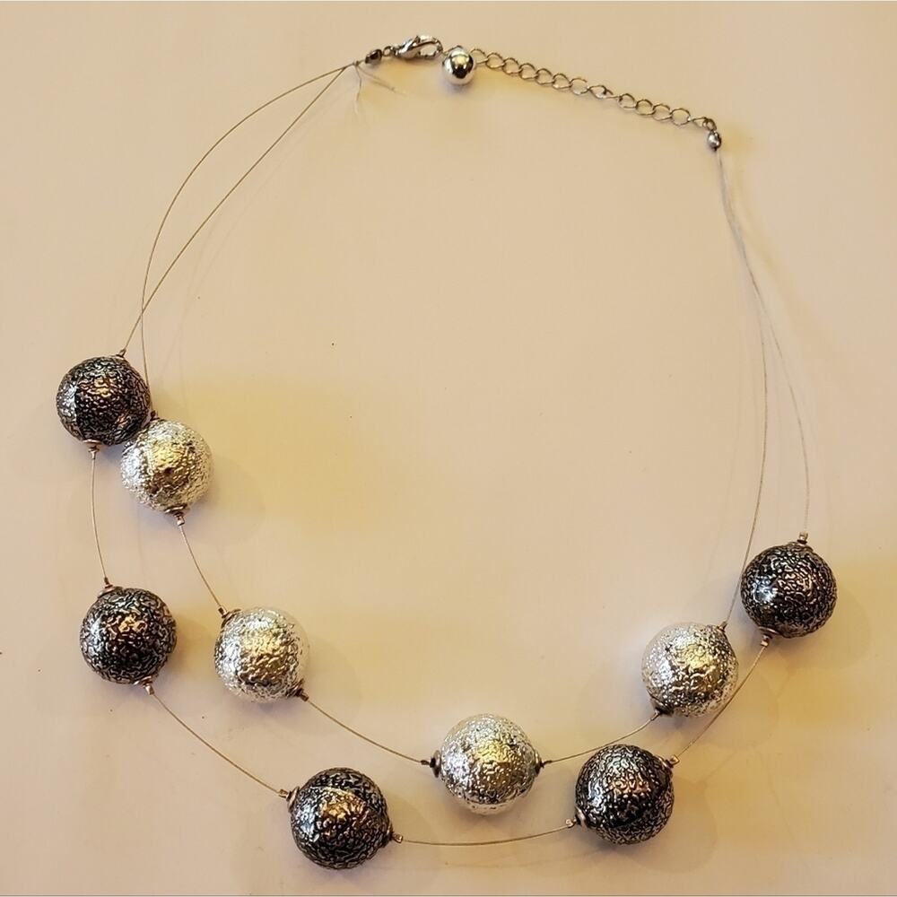 Treska illusion goth grunge gunmetal‎ silver tone hammered ball charm necklace